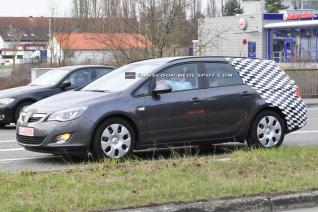 awatar artykułu Z ukrycia ? Opel Astra Sports Tourer